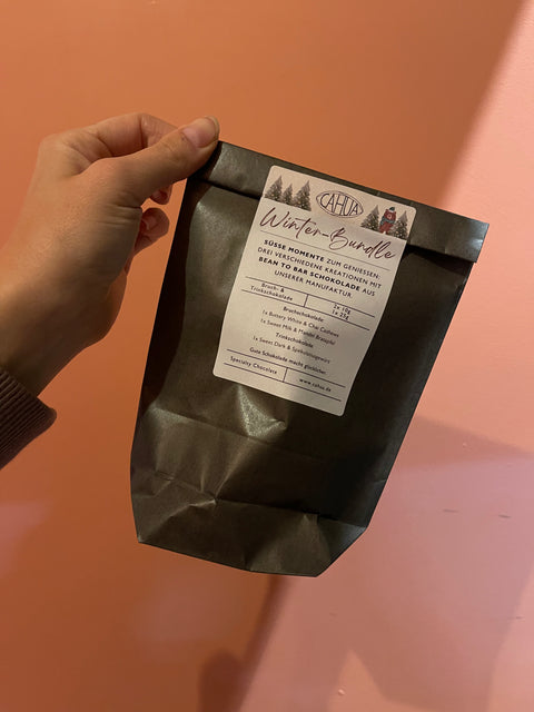 “Christmas Tree” Sweet-Bundle | 2 Bruchschokoladen + 1 Trinkschokolade | CAHUA Specialty Chocolate