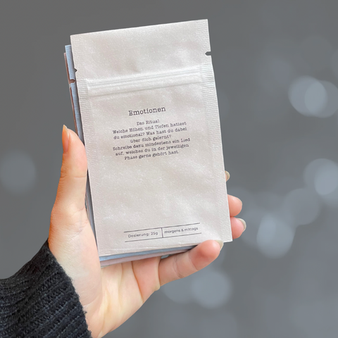 CeremonialCacao Adventskalender 2025 | Zeremonieller Kakao für tägliche Rituale | 24 Portionen in vier Themenreisen