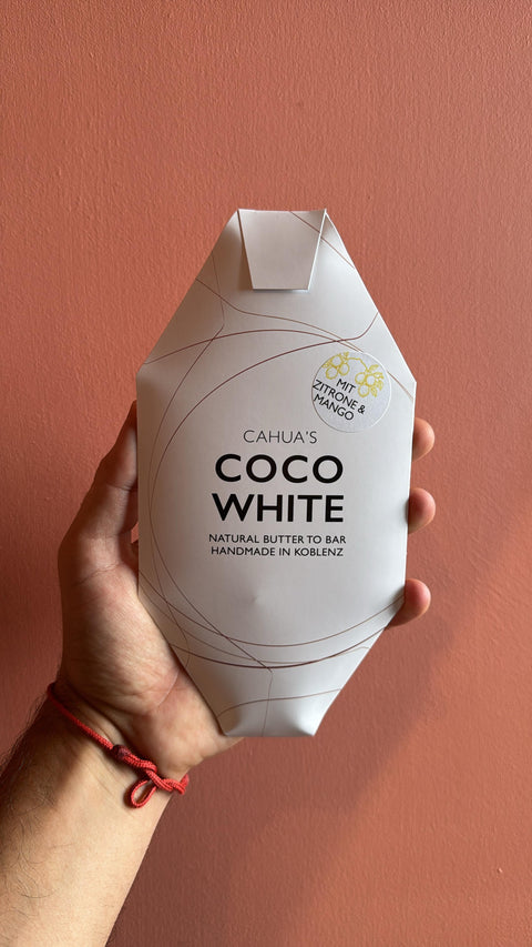 LIMITIERT: Coco White mit Zitrone & Mango - weiße, zitronige Kokosmilchschokolade mit Mangostücken - vegane Schokolade