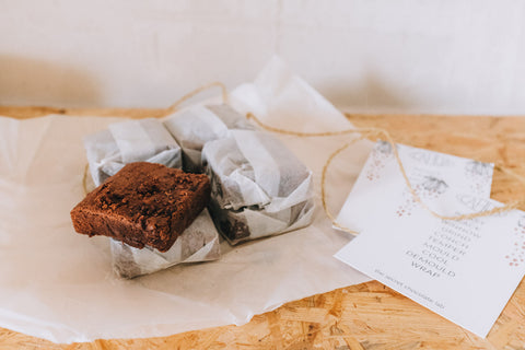 CAHUA's XXL Brownie-Box |  für Firmen & Familien | wir liefern frische & schokoladige Brownies direkt zu euch!